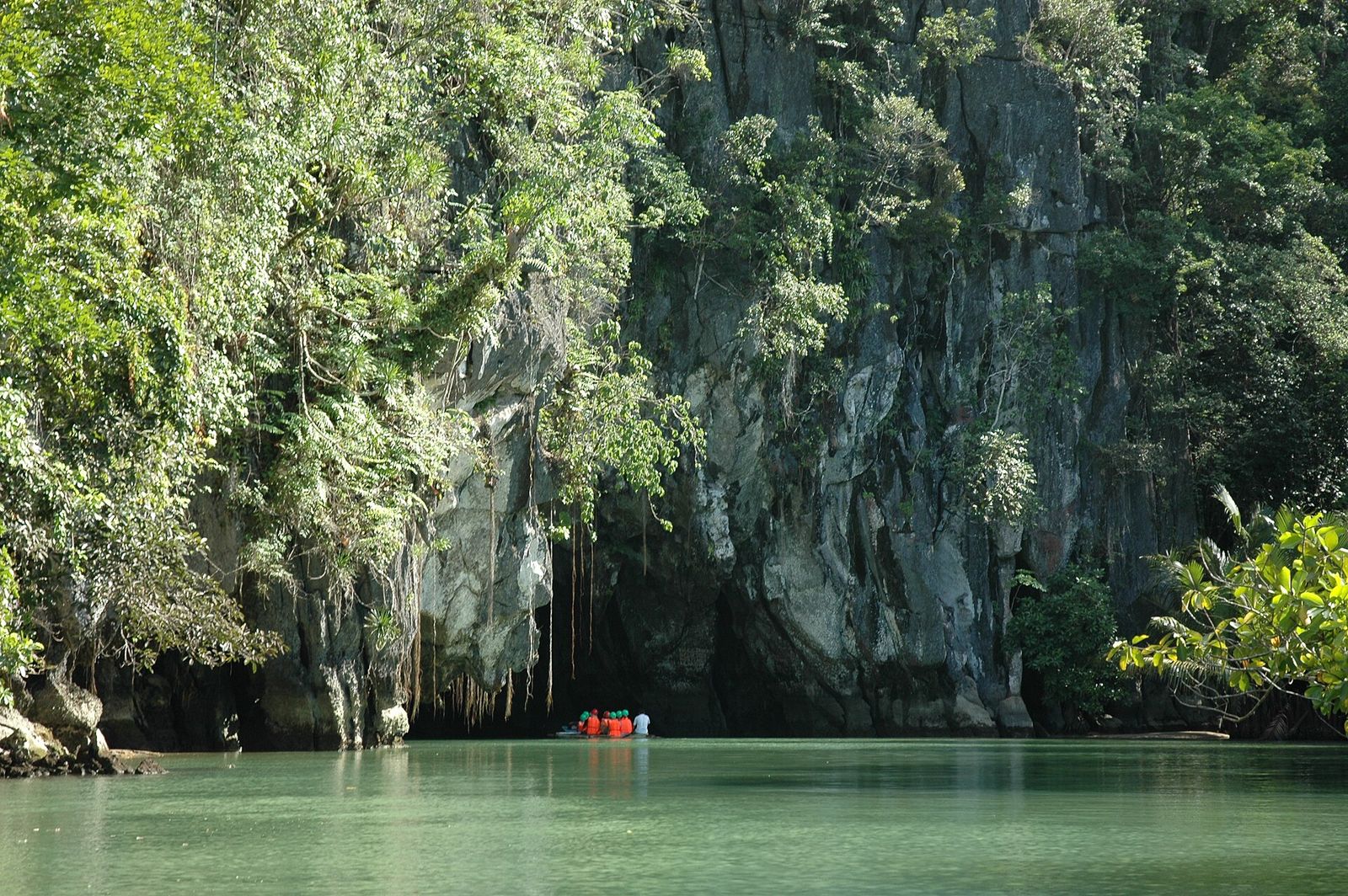 Puerto-Princesa Subterranean River