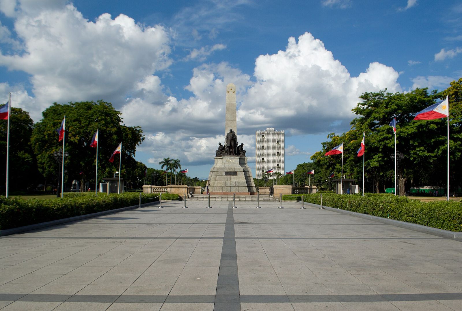 Rizal Park (Luneta)