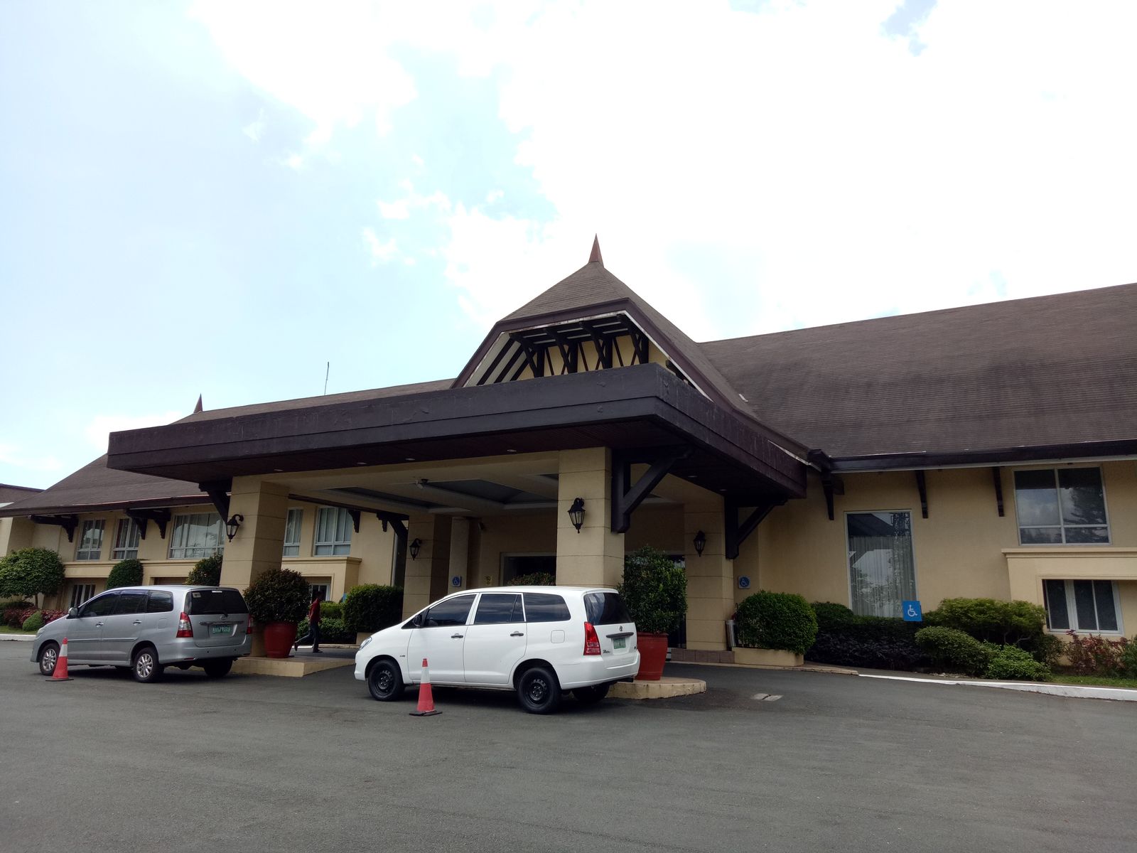 Valley Golf and Country Club